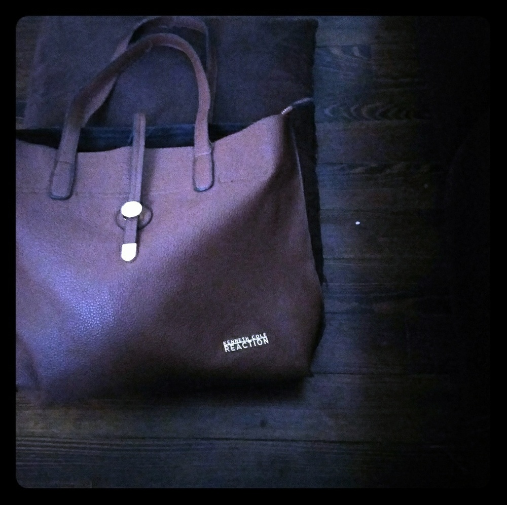 Purses/hand bags